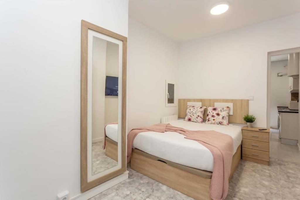 Apartamento Depa 1 Hab Madrid Con Wifi Exterior foto